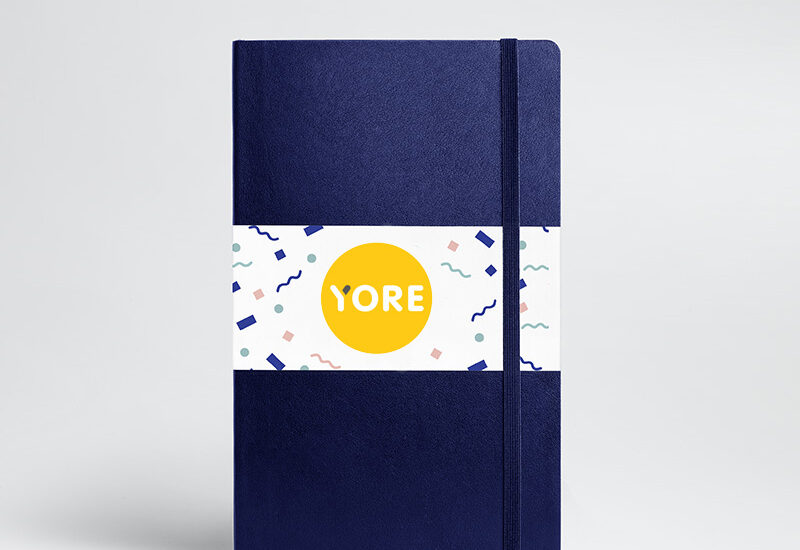 een afbeelding met het logo van Yore